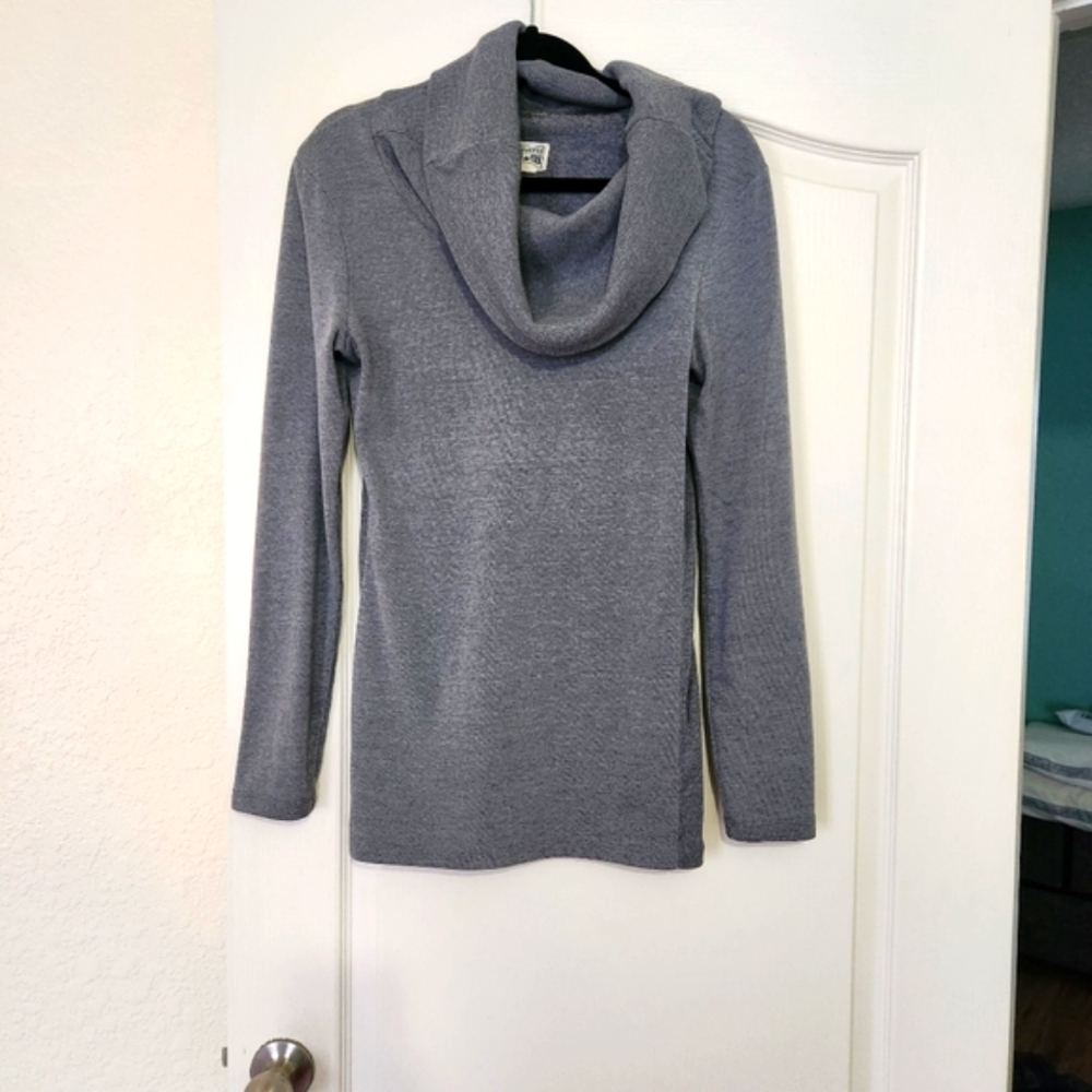 Converse one star sweater women M